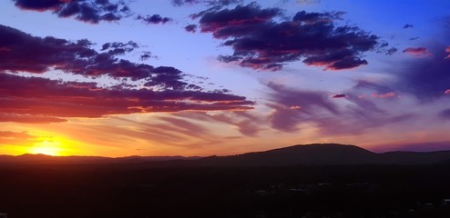 Obraz premium Australian rural sunset background Nabiac