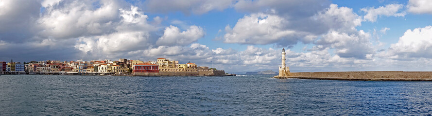Fototapeta na wymiar Venetian harbor of Chania, Greece 