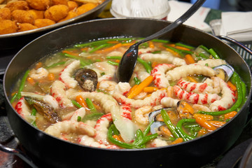 Chinesische Wok Pfanne mit Sea-Food