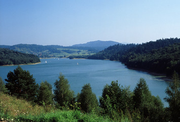 Naklejka na ściany i meble Solinskie Lake, Bieszczady, Poland