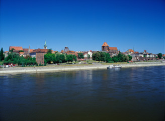 Fototapeta na wymiar Bulwar Filadelfijski, Torun, Wisla river, Poland - June, 2005