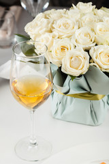 table layout at restaurant