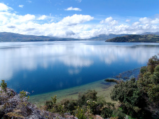 Dulce Agua Dulce. Laguna de Tota Colombia