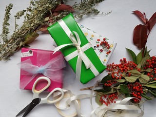 Packing Christmas presents, eco package