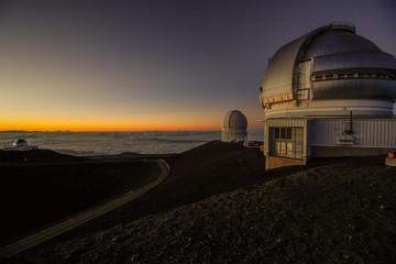 Fototapeta na wymiar Sunset at Mauna Kea Hawaii