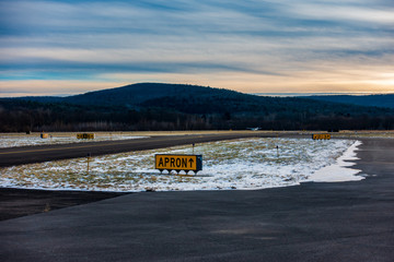 Airport Horizon