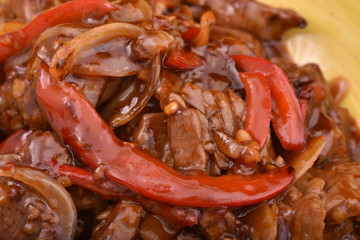 Ground beef with chilli and sauce