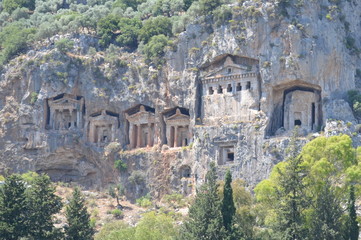 Fototapeta na wymiar Likijsky tombs on the river Daljan, Turkey 