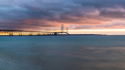 Fototapeta na wymiar Sunrise at Mackinac Bridge in Michigan