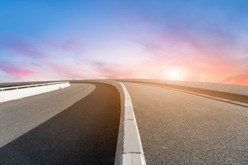 Naklejka premium Sky Highway Asphalt Road and beautiful sky sunset scenery