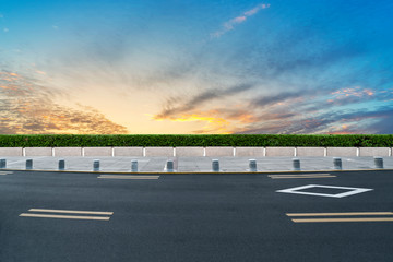 Fototapeta premium Sky Highway Asphalt Road and beautiful sky sunset scenery