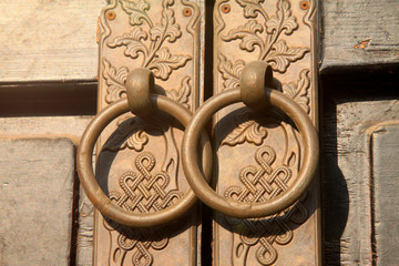 metal door knocker