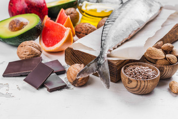 Selection of food for healthy heart