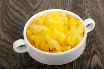 Canned pineapple