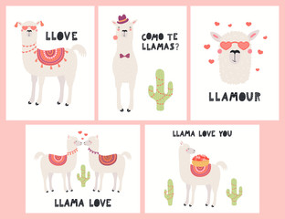 Ensemble de cartes de Saint Valentin avec de mignons lamas drôles, des cactus, des coeurs, du texte, des lamas espagnols de Côme, quel est votre nom. Illustration vectorielle dessinés à la main. Design plat de style scandinave. Impression d& 39 enfants de