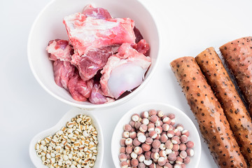 Pork bone, yam, glutinous rice, medlar / Chinese health soup ingredients