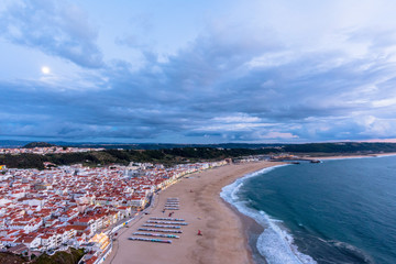 夜のナザレの風景