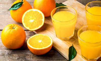Orange juice. Freshly pressed orange juice and oranges