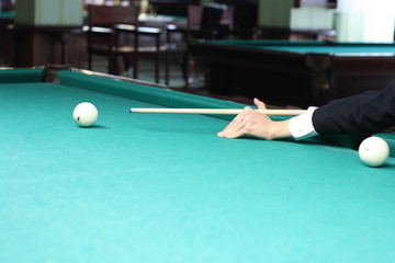 play on pool
