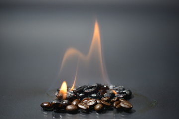 Palona kawa - ogniste jedzenie