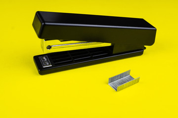 Office stapler and staples