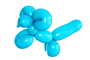 blaue Tierfigur aus Luftballon
