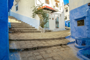 Fototapeta na wymiar Street views in Chefchaouen, Marocco