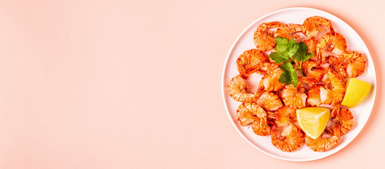 Grilled shrimps with lemon parsley and garlic