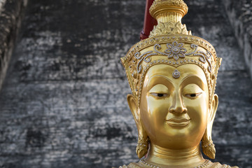 Goldener Buddha in Chiang Mai