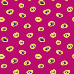 Gordijnen Hand getrokken oog doodles pictogram naadloze patroon in retro pop-up stijl. Vectorschoonheidsillustratie van open en dichte ogen voor kaarten, textiel, behang, achtergronden. © natakukushkina