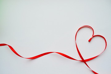  valentinу  romantic  love red and white heart