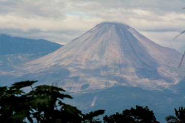 volcanes de colima