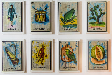 Loteria mexicana,  carta con dibujos tradicionales, diseño mexicano, ingenio, tradicional un juego de mesa para compartir en familia en el tiempo libre - obrazy, fototapety, plakaty