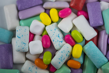 Chewing or bubble gum