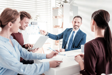 Vigorous four colleagues polemizing