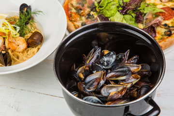 Shellfish Mussels in copper bowl