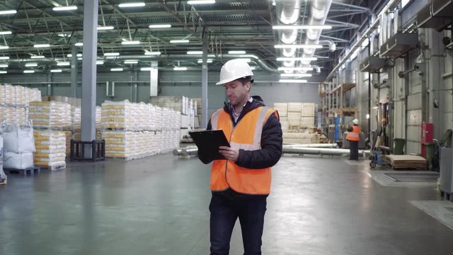 Staff worker control in freezing room or warehouse