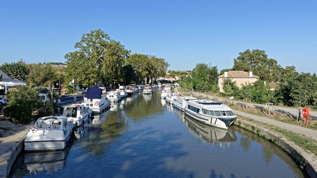 Canal du Midi, Capestang, H&eacute;rault, Ocitanie , France