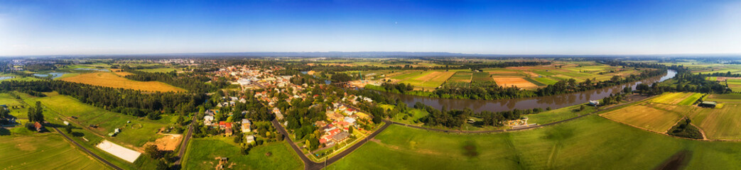 D Windsor wide pan