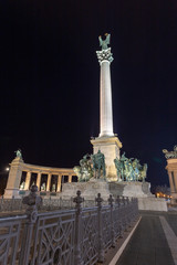 Fototapeta na wymiar Heroes' square Budapest