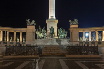 Fototapeta na wymiar Heroes' square Budapest