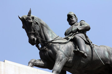 Fototapeta na wymiar Edwards VII Rex imperator statue, southern entrance of Victoria Memorial Hall, Kolkata, India