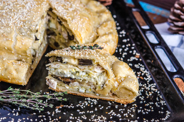 traditional Kornik in a cut © Anna Tolstopiatykh