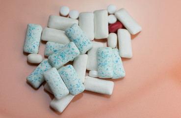 fresh chewing gum 
