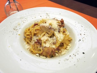 イタリア　ローマ　ボルチーニ茸のパスタ