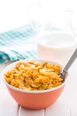 Breakfast cereals or cornflakes.