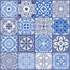 Floral seamless mosaic tile. Vector ceramic vintage pattern. Mediterranean, Ottoman