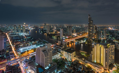 Fototapeta na wymiar Bangkok City Chao Phraya River at night time