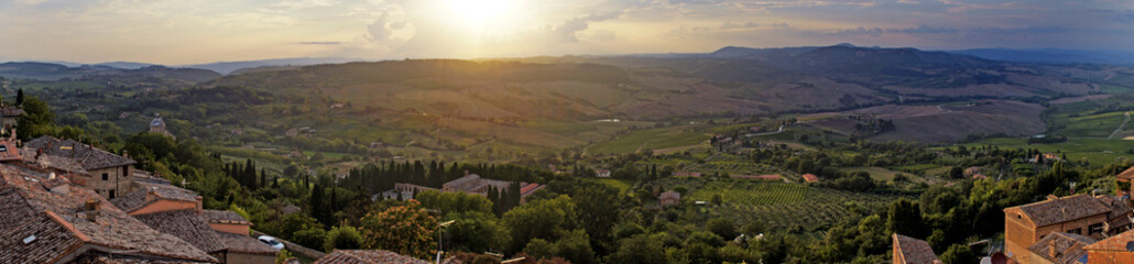 Naklejka premium Aussicht von Montepulciano