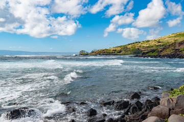Fototapeta na wymiar Beautiful Hawaiian Beaches and Surf